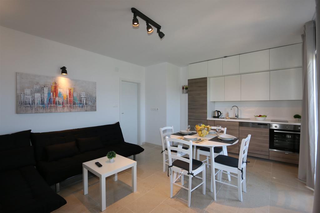 Apartments Roberta Šilo Εξωτερικό φωτογραφία